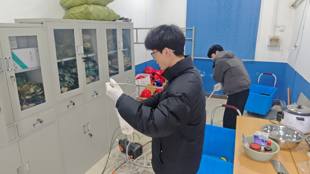 春雨润初心，劳动迎开学——能源化工产业学院学子...